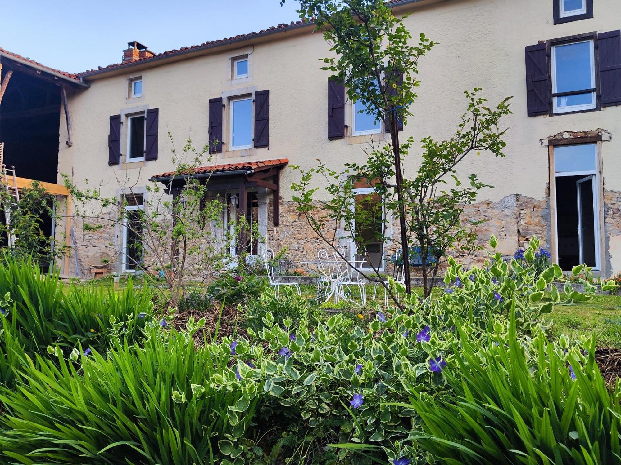 Maison Berthranet Seich ภายนอก รูปภาพ